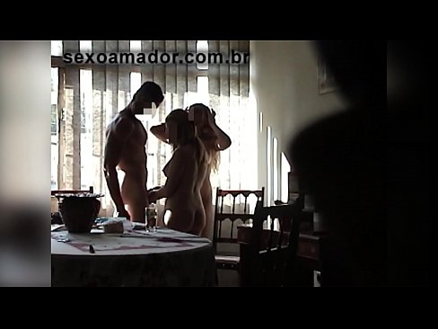 ❤️ Inimbitahan ng mga sex friends ang isang higanteng lalaki at isang threesome kasama niya ☑ Sex video sa amin tl.quizfarmature.ru ❌️❤