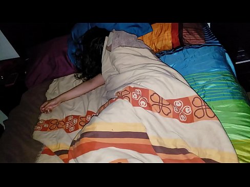 ❤️ Pinupunasan ng stepson ang kanyang batang madrasta habang natutulog ito. ☑ Sex video sa amin tl.quizfarmature.ru ❌️❤